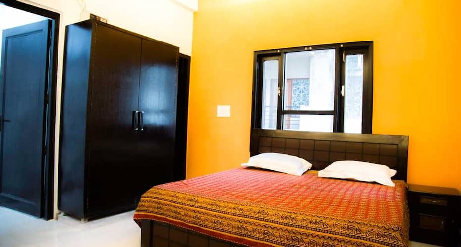 Tg Stays Exl Service Apartments Delhi, New Delhi 4